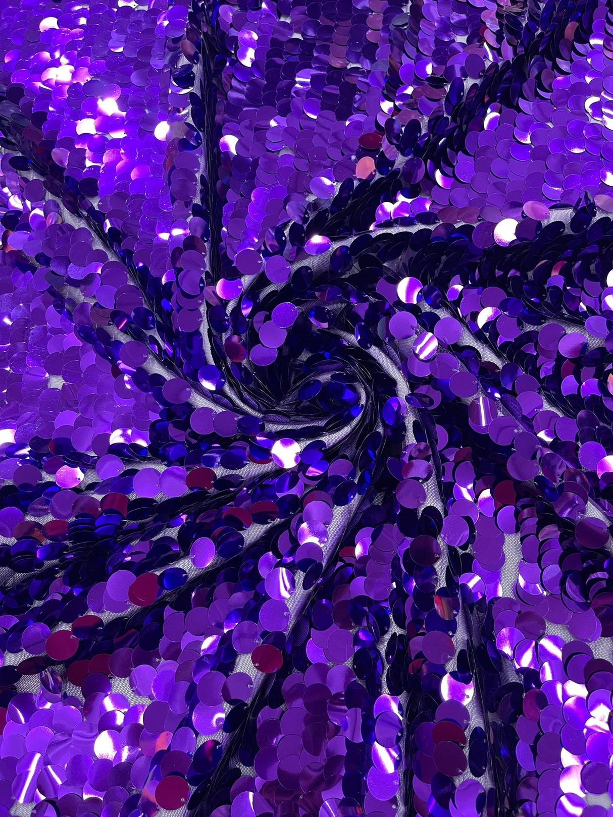 Round Sequin Polyester Fabric - Round Sequin, 54" Width (1 Yard)