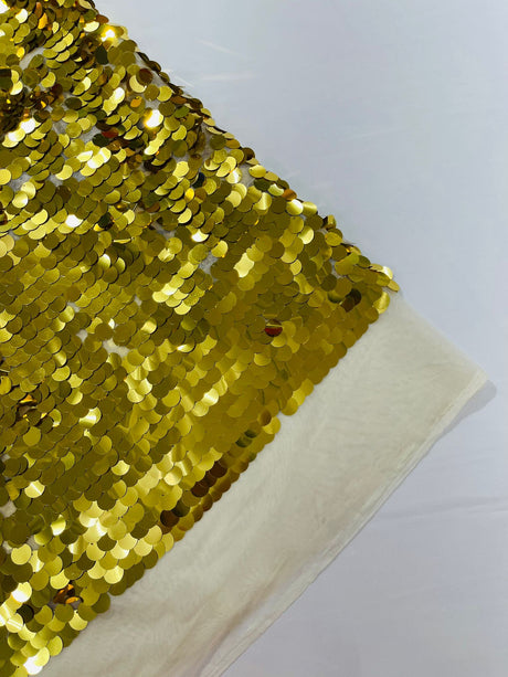 Round Sequin Polyester Fabric - Round Sequin, 54" Width (1 Yard)