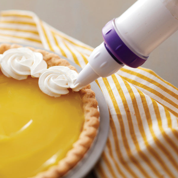 Wilton Dessert Decorator Plus Cake Decorating Tool