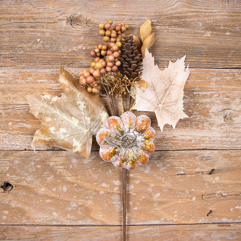 15” Pumpkin Berry Spray