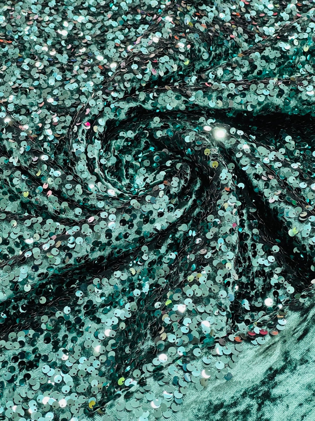 All-Over 5Mm Shiny Sequins Stretch Velvet Fabric - Sequins On Velvet, 54" Width (1 Yard)