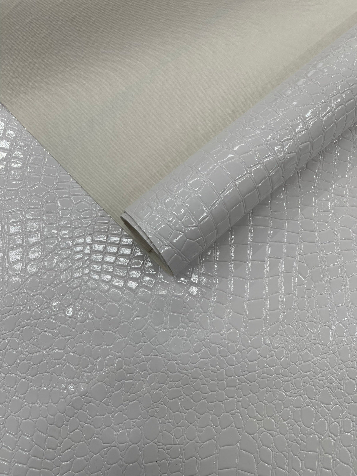 Shiny Alligator 3D Embossed Vinyl Fabric - Textured Alligator Emboss, 54" Width (1 Yard)