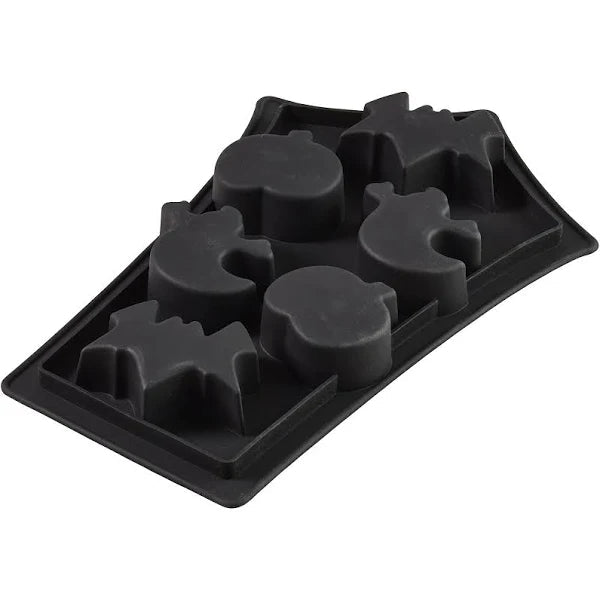 Wilton Bat, Pumpkin and Ghost shaped Silicone Mold, 6-Cavity Baking Mold