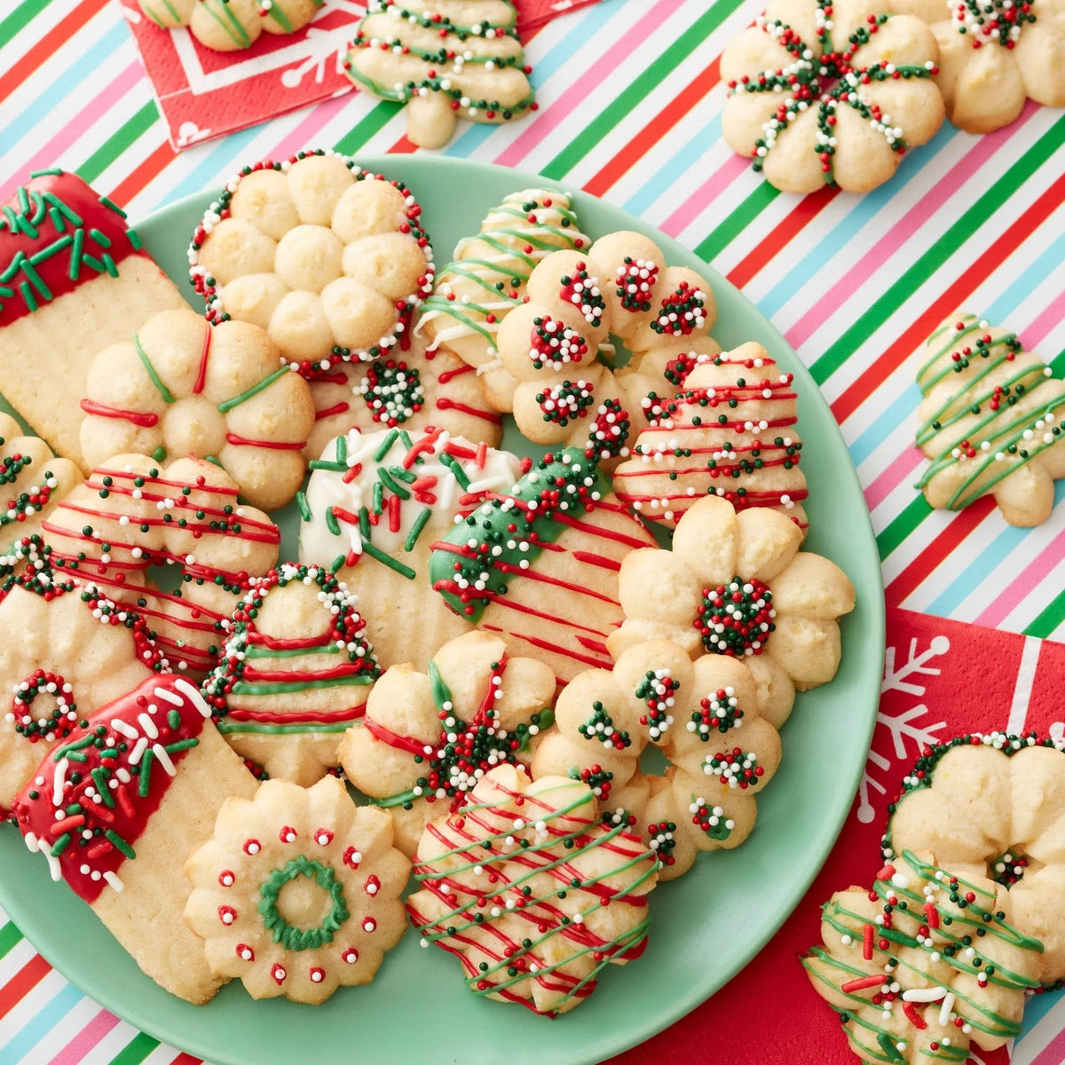 Wilton Cookie Press Set with 12 Discs – 13 Piece