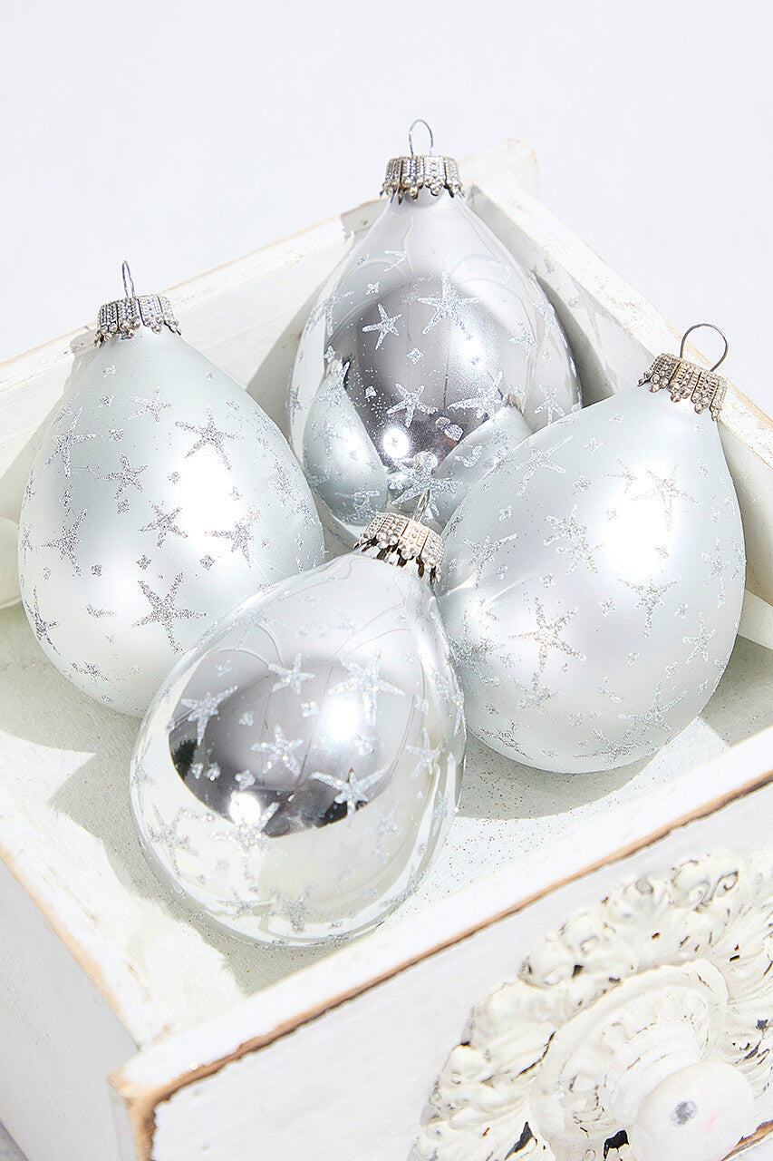 4ct Glass Drop Bright Silver & Silver Pearl with Silver Stars