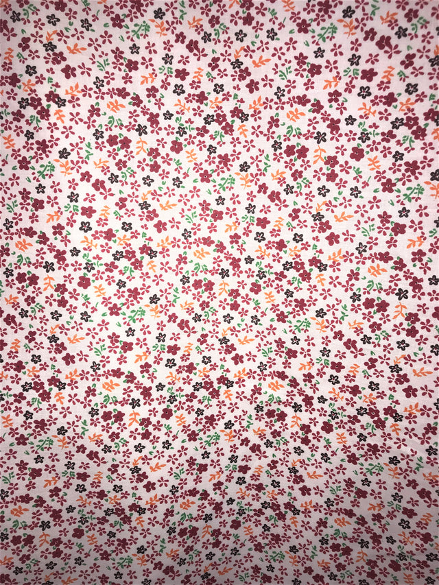 Small Daisies Red Polyester Cotton Broadcloth Fabric - Red Daisy Print, 59/60" Width (1 Yard)