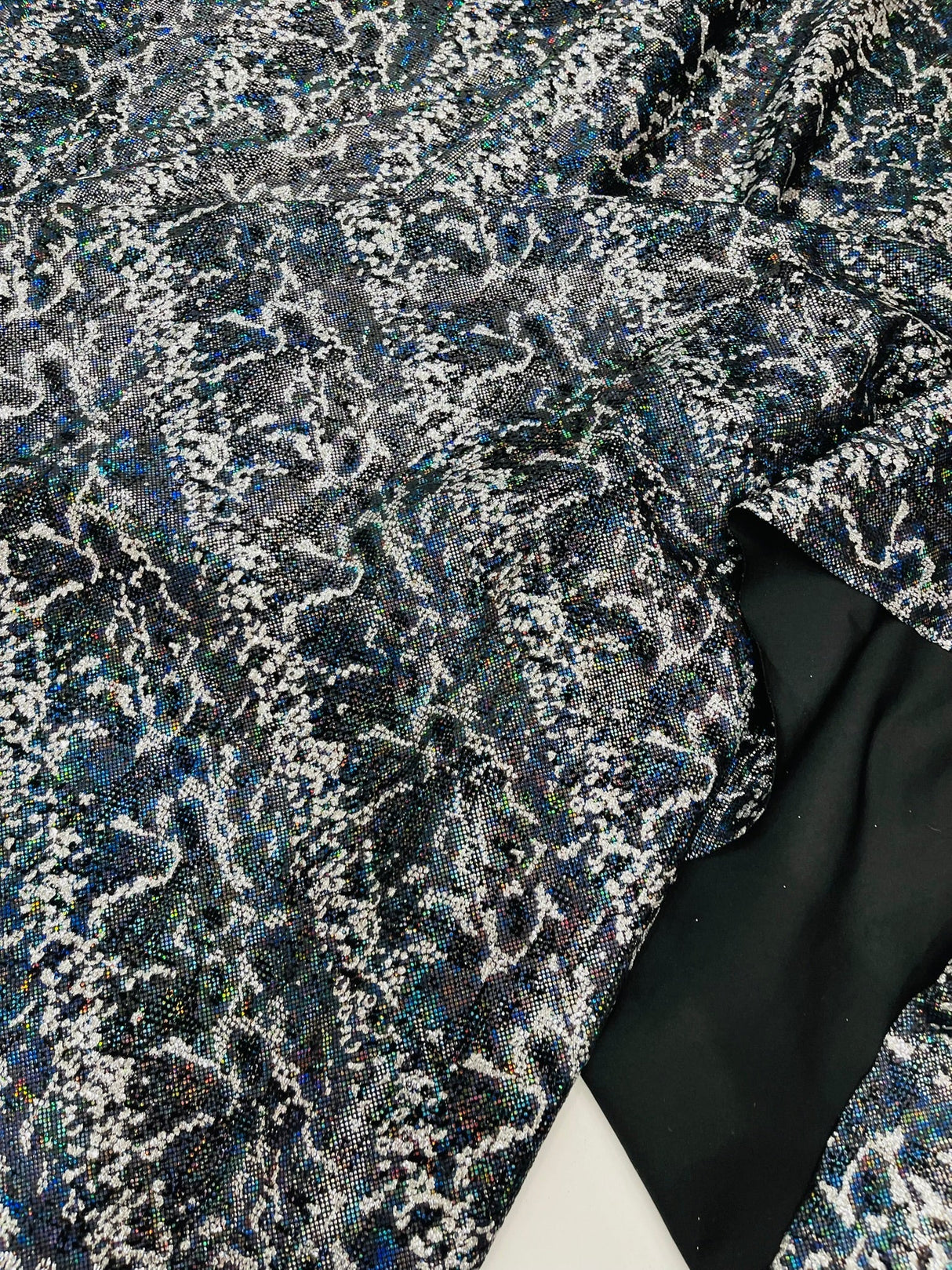 Snake Design Shattered Glass Nylon Spandex Fabric - Snake Design Shattered Glass, 4-Way Stretch, Medium Weight (1 Yard)