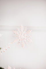 25” Pink Curly Snowflake Stem