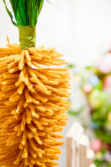 20" Small Standing Carrot
