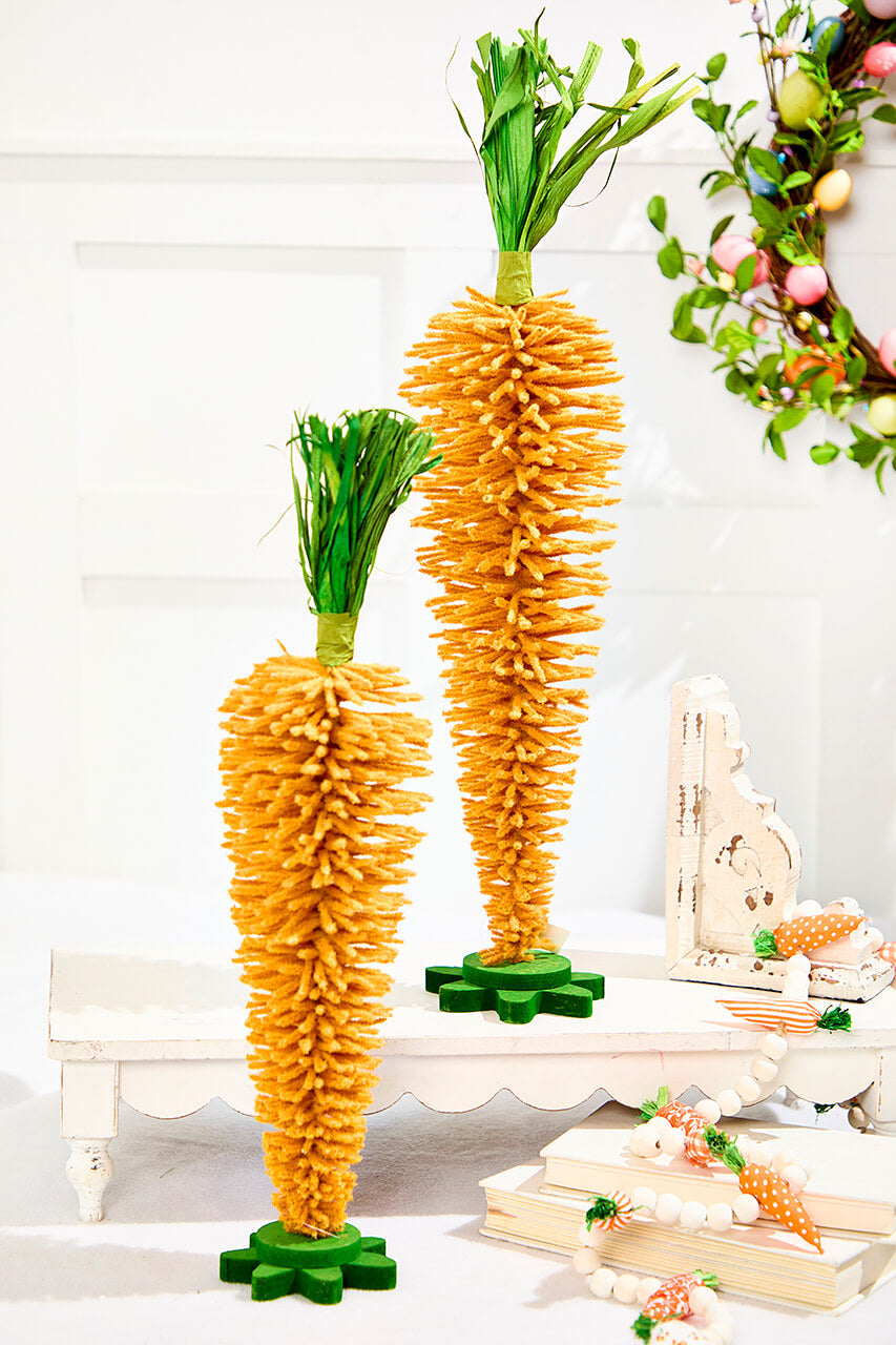 24" Large Standing Carrot