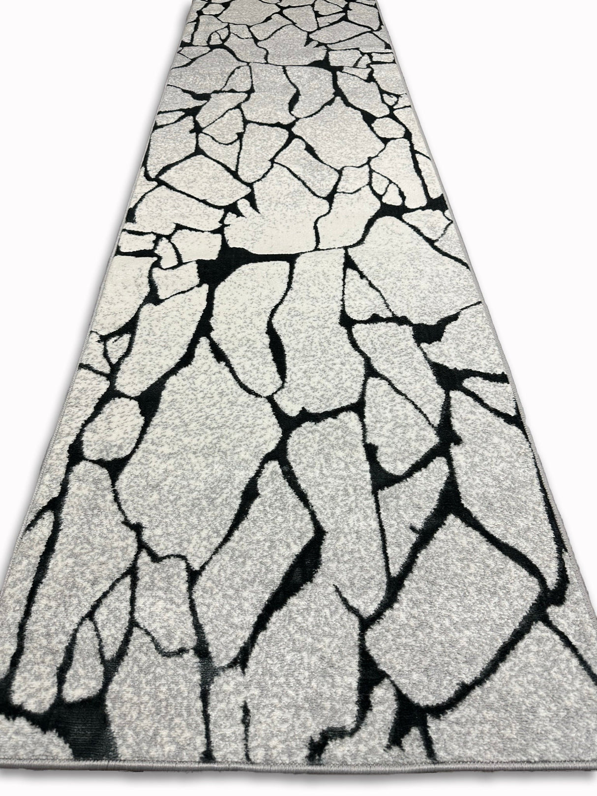 Tess 907 Gray Polyester Fabric - Gray, Shimmery, 5' 3" X 7' 4" (1 Piece)