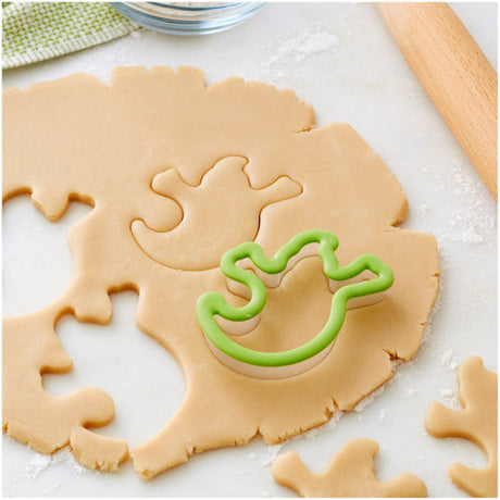 Wilton Green Ghost Grippy Cookie Cutter Halloween