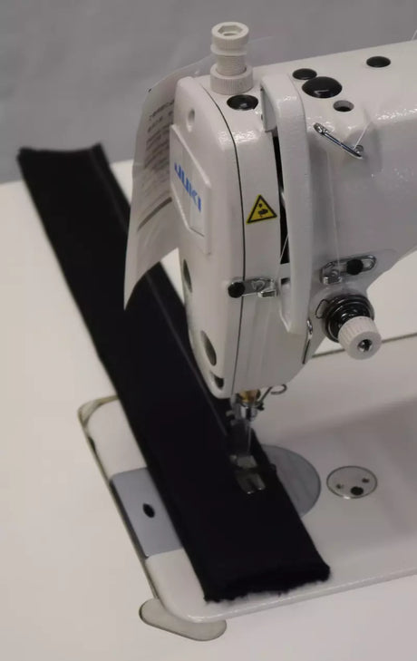 Industrial Sewing Machine High-Speed Straight Lockstitch for Professional Sewing - JUKI DDL-8700