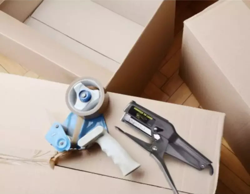Heavy-Duty Plier Stapler All-Metal No-Jam for 2-45 Sheets - Bostitch B8
