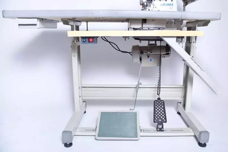 Industrial Serger 3-Thread Overlock Machine for Professional Sewing - JUKI MO-6804S