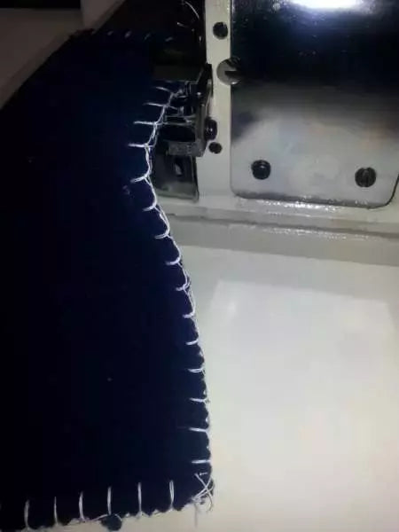 Industrial Sewing Machine Over-Edge Single Needle with Servo Motor - GC-18E