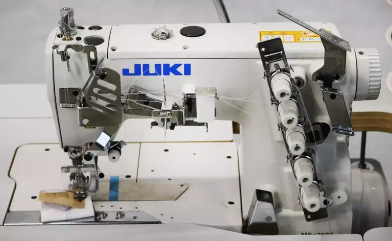 Coverstitch Industrial Sewing Machine 3-Needle for Knitwear - JUKI MF-7523