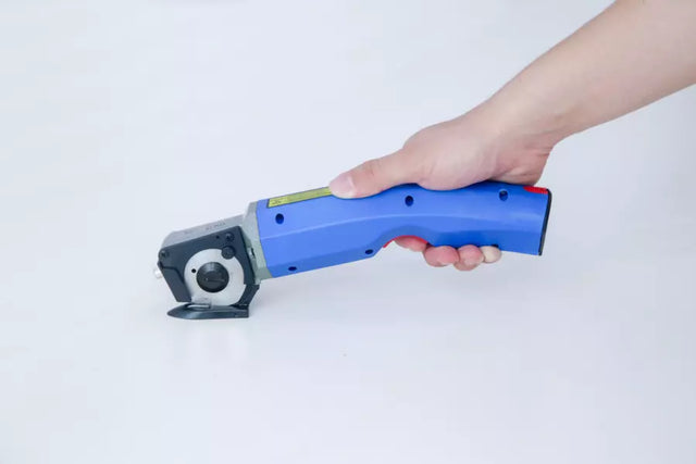 Rechargeable Portable Fabric Rotary Cutter - 10mm Trimming Capacity