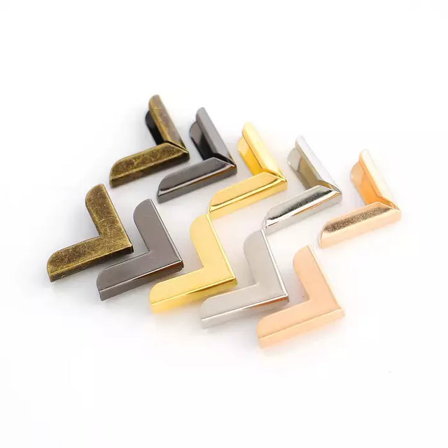 Metal Corners for Purses Durable 3/4" x 3/4" - Bag & Wallet Hardware