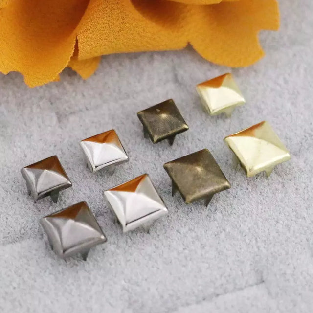 Prong Rivets Square Pyramid Decorative Finish for Bags & Leather - 7 x 7mm