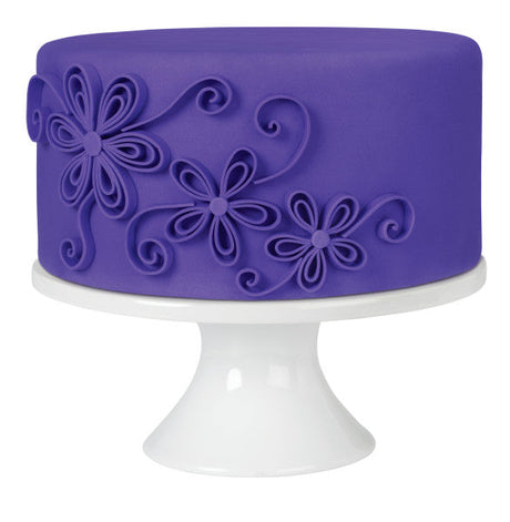 Wilton Decorator Preferred Purple Fondant, 24 oz. Fondant Icing