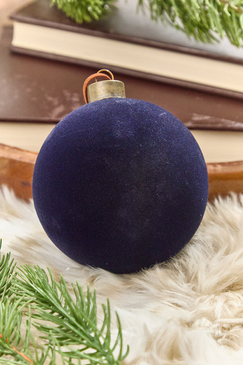 4" Eggplant Velvet Glass Ornament
