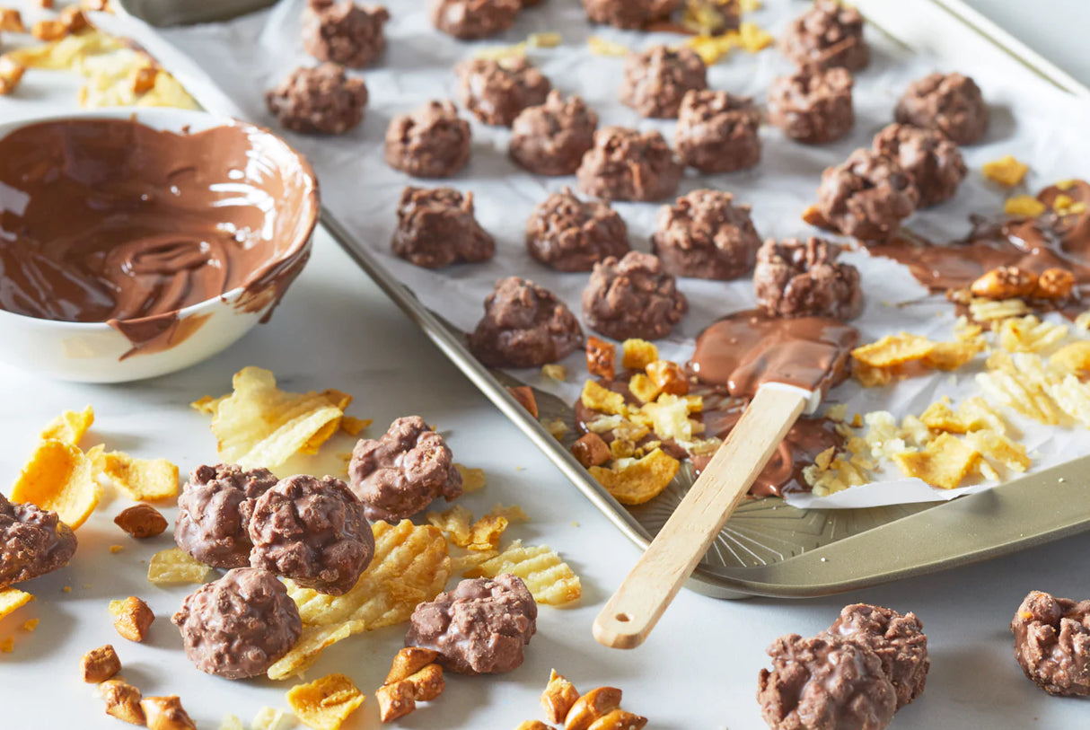 Trader Joes Snacky Clusters/8 Oz