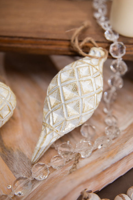 4” Resin Weathered Diagonal Ornament
