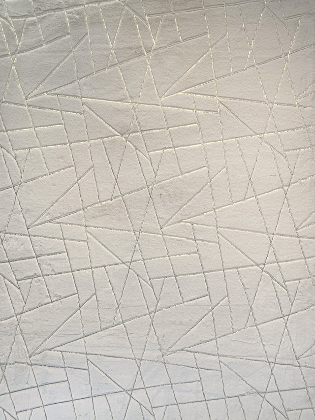 White With Golden Metallic Lines Faux Rabbit Touch Rug - White Lines, Faux Fur Rug (7'6" X 10'3")