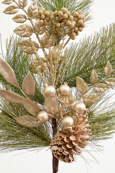 30" Berry/Cone Cedar Spray - Platinum