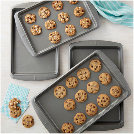 Wilton Ever-Glide Non-Stick Large Cookie Pan, 17.25 x 11.5-Inch
