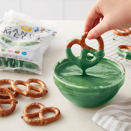 Wilton Candy Melts Dark Green Candy, 12 oz.